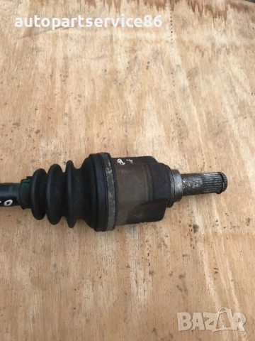 Преден ляв полуоска за Nissan Almera Tino 1.8 (2004), снимка 2 - Части - 54345114