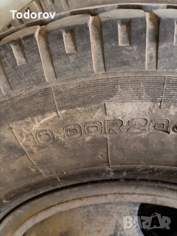 Джанти с гуми за газ 66 / зил 157, снимка 3 - Гуми и джанти - 55303731