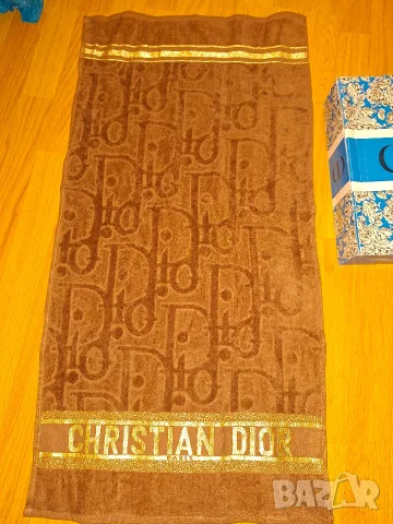 Луксозни хавлии Cristian Dior, снимка 2 - Хавлиени кърпи - 55381782