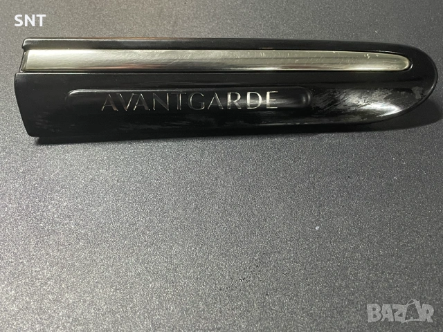 Екстериорна лайсна калник преден десен за MERCEDES-BENZ C-class