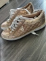 Дамски кецове GUESS, снимка 1