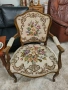 Комплект от две дъбови кресла с дърворезба и   гобленова дамаска , снимка 3