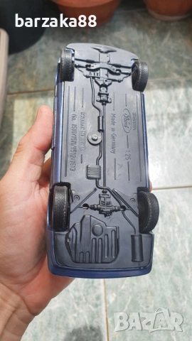 Mercedes Benz 1:18 и Ford Sierra 1:25, снимка 14 - Колекции - 54539252