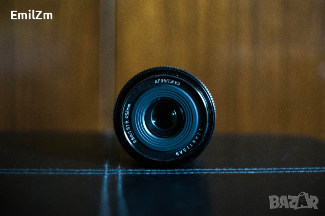 Автофокусен Обектив TTArtisan за Sony E-Mount 35mm f/1.8 за APS-C, снимка 6 - Обективи и филтри - 54364962