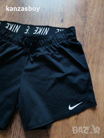 nike - страхотни дамски шорти КАТО НОВИ S, снимка 5 - Къси панталони и бермуди - 54510849