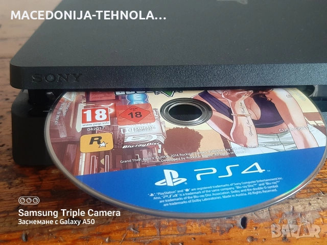 PS 4 SONY. 1 TB. 2 БР.ДЖОЙСТИКА КАТО НОВА, снимка 4 - PlayStation конзоли - 54997209