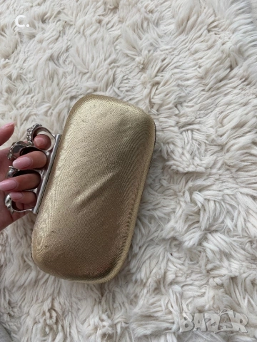 Дамска чанта, снимка 2 - Чанти - 54089645