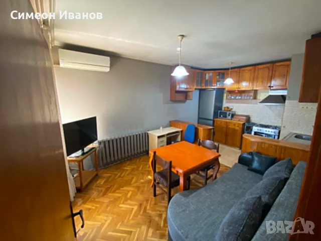 Светъл и тухлен 2-стаен апартамент в широк център на гр. Силистра! 🏡