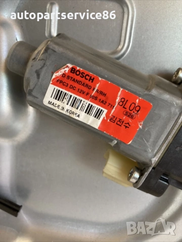 Механизъм за заден десен електрически прозорец за Hyundai I30 1.6 Crdi Estate (2009) 83480-2L230, снимка 3 - Части - 54408230