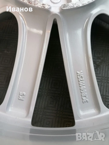 оригинални джанти 17" 5х112 VW Passat , снимка 12 - Гуми и джанти - 55001811