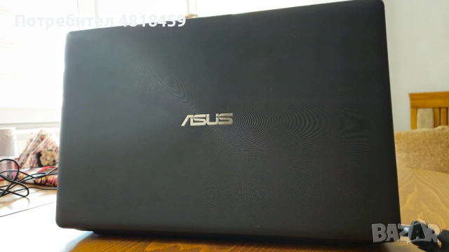 Лаптоп ASUS X550J [intel i7-4710HQ / Nvidia GeForce 850m], снимка 4 - Лаптопи за дома - 54914650