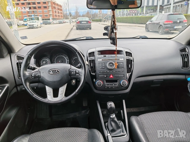 Kia ceed 1.6crdi 116, снимка 7 - Автомобили и джипове - 54018269