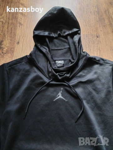 NIKE Jordan Therma Protect - страхотно мъжки горнище Л КАТО НОВО, снимка 3 - Спортни дрехи, екипи - 54810000