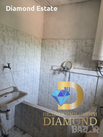 Двуетажна къща в село Добрич, общ. Димитровград, снимка 7 - Къщи - 54735974