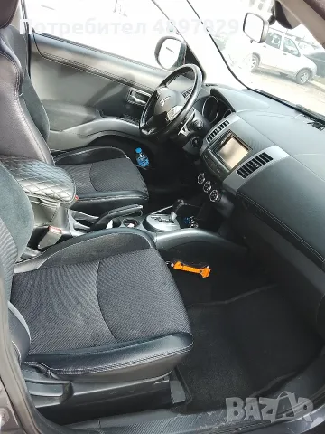 Mitsubishi Outlander , снимка 4 - Автомобили и джипове - 55412850