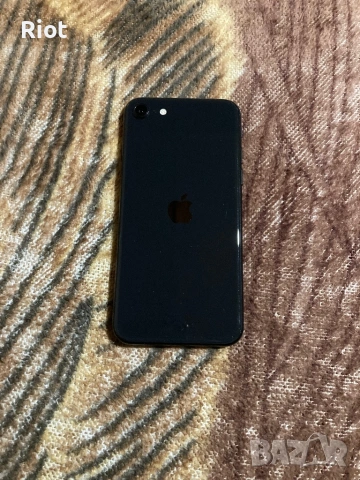 Продавам iPhone SE 2020, снимка 3 - Apple iPhone - 54511753