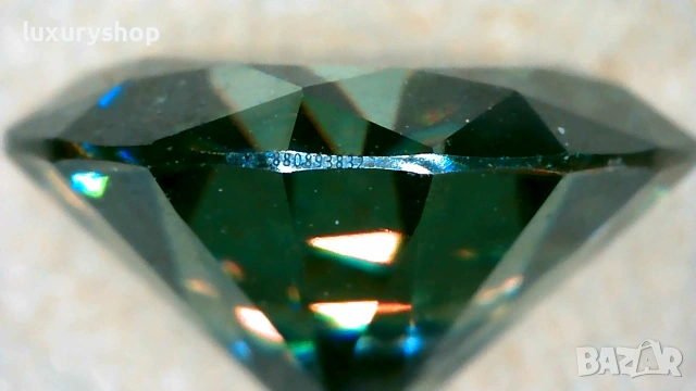 Диамант, Moissanite Brilliance, зелен със сертификат, гравиран номер на камъка - 35 евро - 1 карат