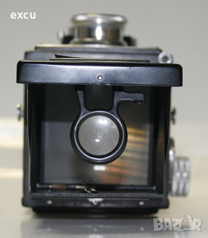 Средноформатен (6x6cm) фотоапарат Reflekta II, снимка 4 - Фотоапарати - 54385741