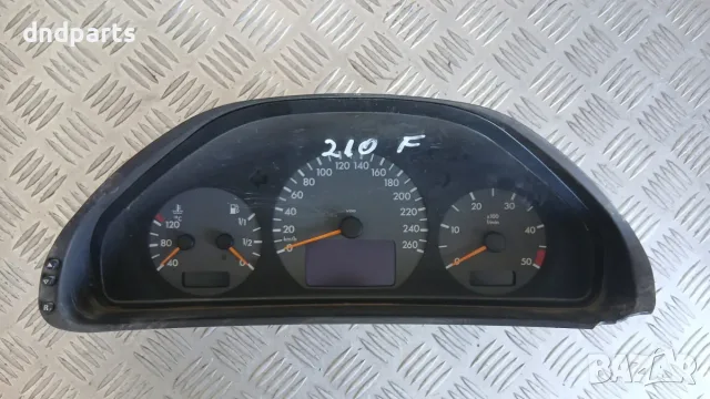 Километраж Mercedes E W210 2001 2105402911