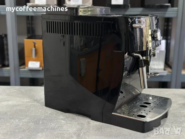 Кафемашина DeLonghi Magnifica S, снимка 4 - Кафемашини - 55629539
