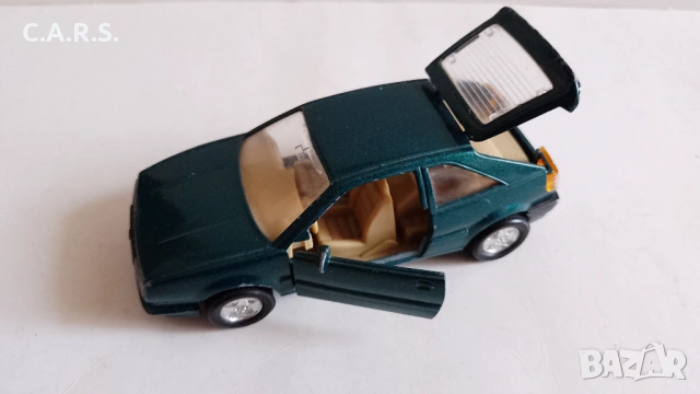 Welly VW Volkswagen Corrado и Mercedes-Benz E-Class W213, снимка 2 - Колекции - 54483948