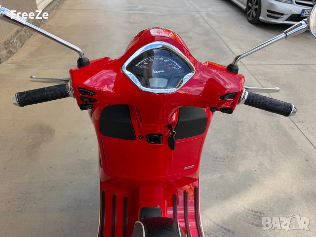 Vespa GTS Super 300, снимка 5 - Мотоциклети и мототехника - 55069849