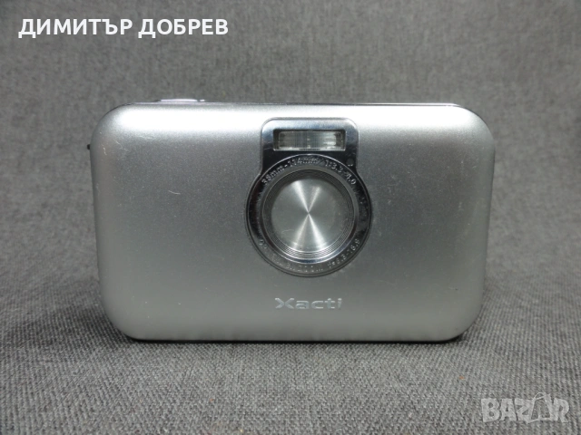 ЦИФРОВ ФОТОАПАРАТ SANYO XACTI VPC-E6EX 6MP CCD DIGITAL CAMERA Y2K RETRO DIGICAM, снимка 2 - Фотоапарати - 54712408
