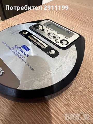 CD плеър Philips / MP3, снимка 2 - MP3 и MP4 плеъри - 54268084