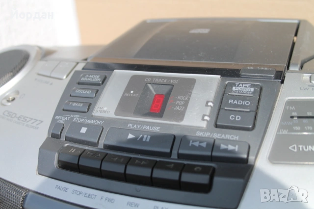 Радио касетофон ''Aiwa CSD -ES 777'' , снимка 8 - Радиокасетофони, транзистори - 54554662