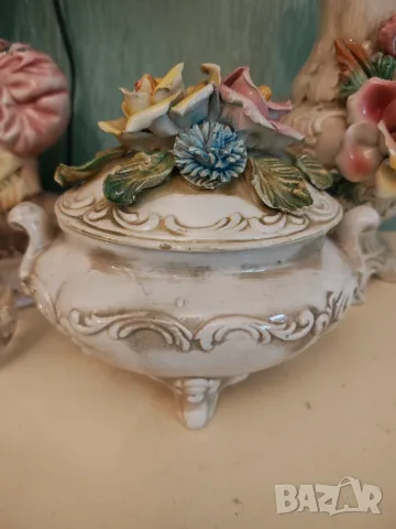 Capodimonte  порцеланов комплект стара ръчна изработка , снимка 8 - Декорация за дома - 55303678