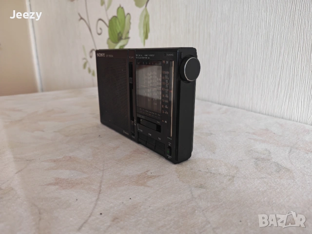 Sony ICF-7600A, снимка 3 - Радиокасетофони, транзистори - 54618513