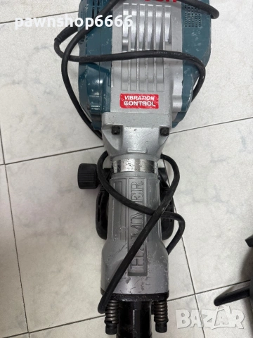 Електрически къртач Bosch GSH 16-30 PROFESSIONAL+ шило, снимка 2 - Други инструменти - 54338184