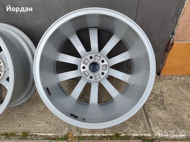  ОРИГИНАЛНИ джанти 18 ' цола 5x112 SKODA Octavia III / Шкода Октавия 3, снимка 16 - Гуми и джанти - 55192003