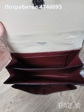 Стилна дамска чанта Fendi– Многоцветна бродерия, с верижка, снимка 9 - Чанти - 54877378
