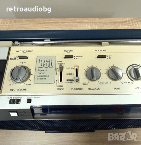 Много рядък колекционерски радиокасетофон Aiwa CS-500E (1982 г.), снимка 6 - Радиокасетофони, транзистори - 54559501