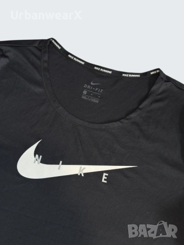 Дамска тениска Nike Running Dri fit, снимка 2 - Тениски - 54141665