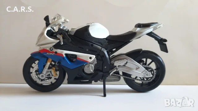 BMW S 1000RR Sports Bike Maisto - Мащаб 1:12, снимка 3 - Колекции - 55404328