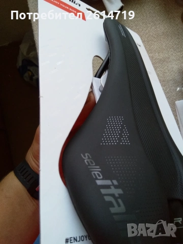 Шосейна седалка Selle Italia SLR, снимка 6 - Части за велосипеди - 55250386