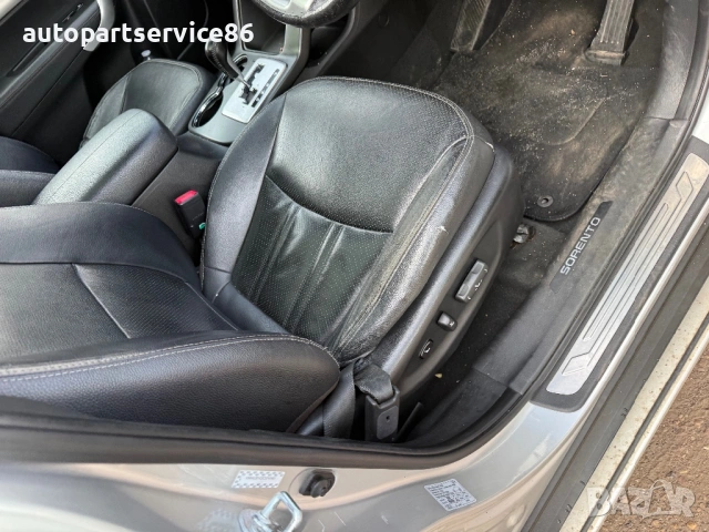 на части Kia Sorento 2.2 crdi automatic 2011, снимка 11 - Автомобили и джипове - 54760227