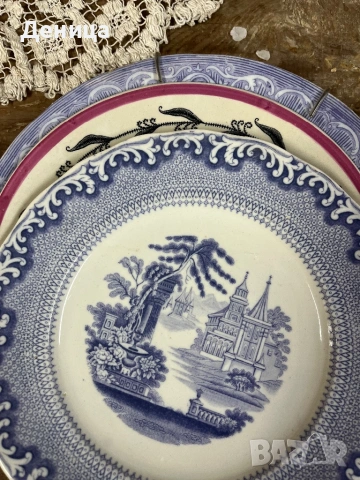 Три старички красавици♥️  Rörstrand  "Slinga" Розов кант и черна декорация Диаметър -21.5 см , снимка 2 - Чинии - 54185989