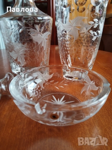 Кристални шише, ваза, пепелник, Художествена серия , снимка 2 - Вази - 54069548