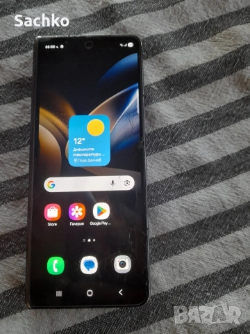 Fold 4 телефон добро , снимка 4 - Samsung - 55227458
