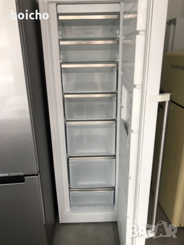 Фризер Siemens 7 чекмеджета NoFros , снимка 2 - Фризери - 55216344