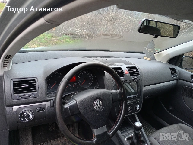 Заглавие: 🚗 VW Golf 5 GOAL Edition 2007г. | 1.6 MPI | БЕЗ РЪЖДА | 5 ВРАТИ | GTI ВИЗИЯ, снимка 14 - Автомобили и джипове - 54011894