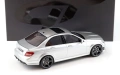 НОВ 1:18 Mercedes-Benz C 63 AMG W204 GT Spirit Limousine Iridium Silver 2007, снимка 3
