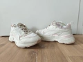 Дамски маратонки PUMA Cassia 36 номер, снимка 1