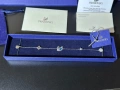 Нова Дамска Гривна Swarovski Dazzling Swan bracelet с пълна опаковка и документация, снимка 2