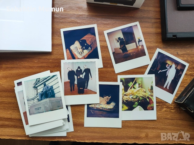 Продавам комплект Polaroid SX-70 Alpha, светкавица MiNT Flash Bar 2, филми и аксесоари, снимка 5 - Фотоапарати - 55133329