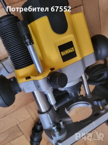 Оберфреза DeWalt DW621 1100W 6-8мм. цанга, снимка 8 - Други инструменти - 54364856