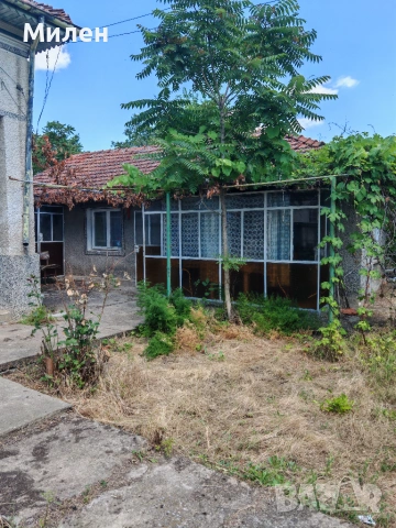 Продавам къща, снимка 10 - Къщи - 55010476